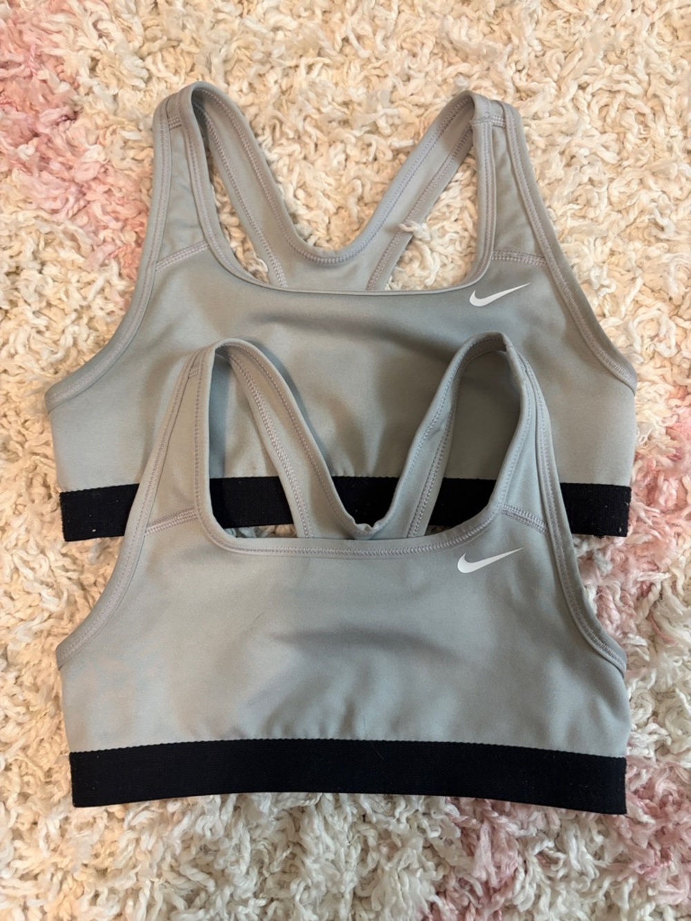 Nike sports bra size girls small